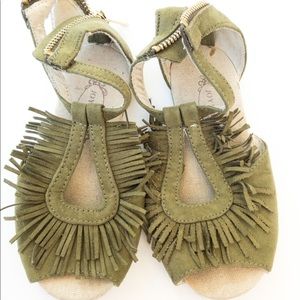 Joyfolie size 9 Green Sandals